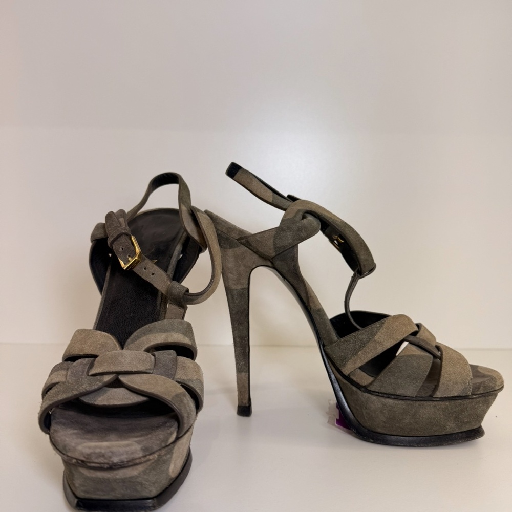 Yves Saint Laurent Camouflage Tribute Khaki Suede Sandal Sz 6